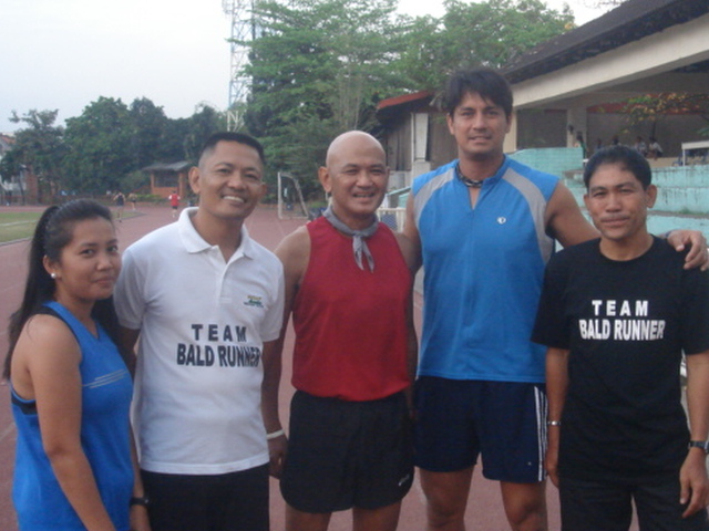 dsc05670 Richard Gomez & Team Bald Runner