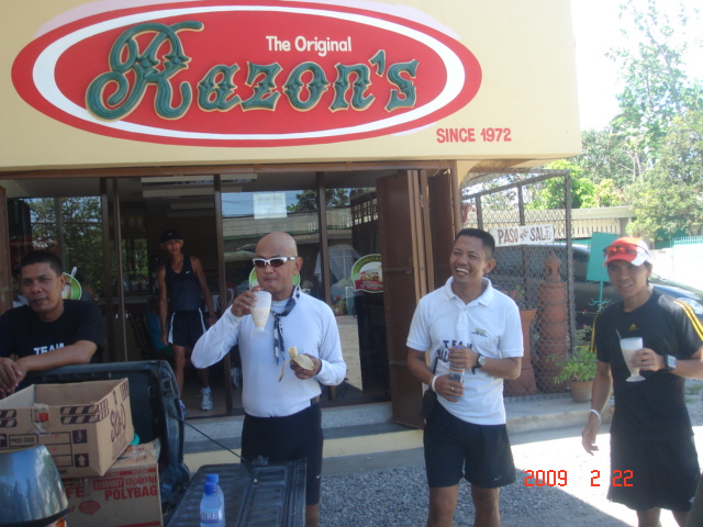 Eating Halo-Halo at Razon's in Guagua, Pampanga