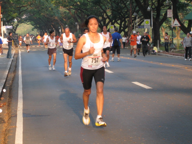 Team BR's Elite Ellen Tolentino Winning The 10K Ladies Division