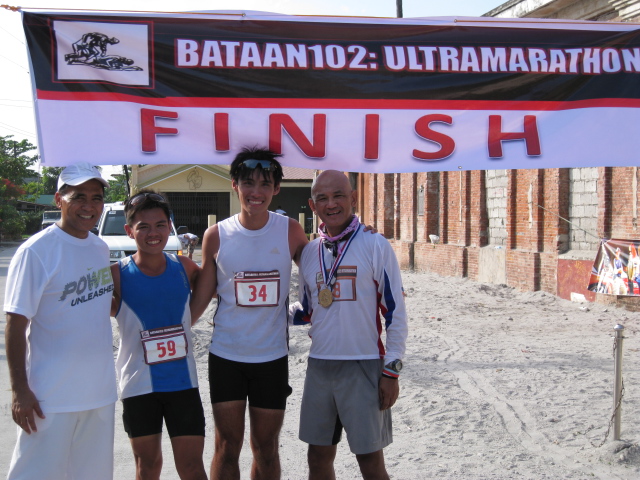 img_0301 Baldwin & Lucas From Singapore Together With My Brother General Samuel At The Finish Line