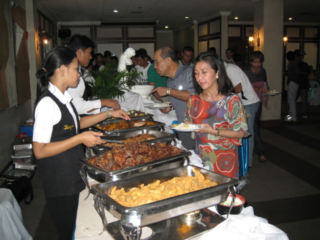 Buffet Dinner Party For Everybody