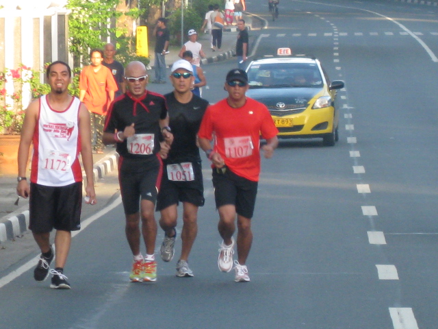 At Lawton Avenue towards Global City