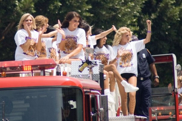 More LA Lakers Cheerleaders