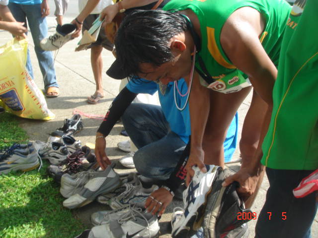 In A Few Minutes All The Shoes Were Gone!