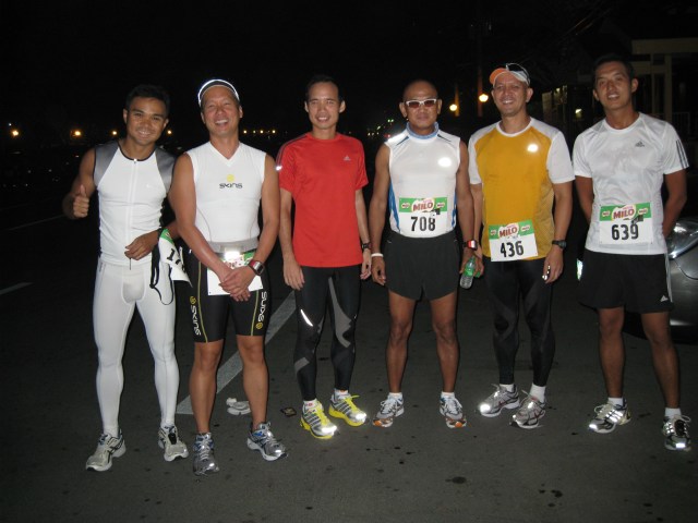 Hardcore Team with Bald Runner