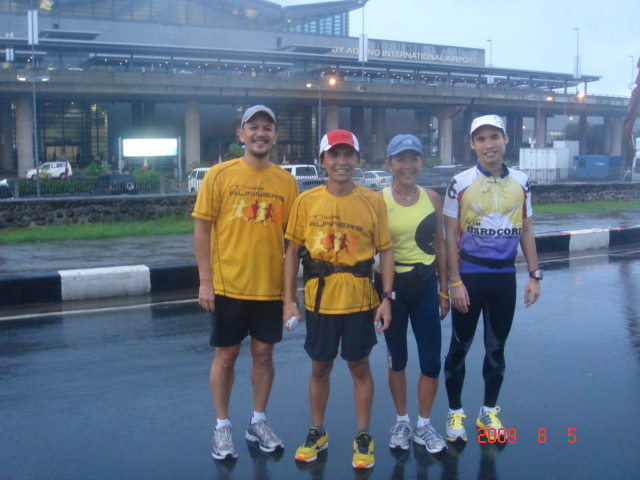 Still Raining Infront of NAIA 3