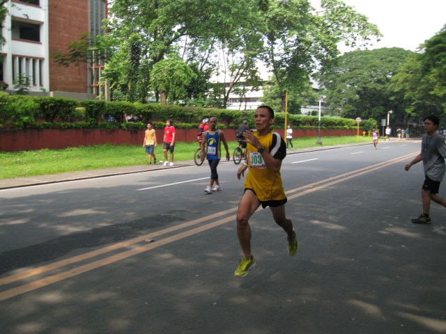 IMG_2157 The "Flying" Alquin Bolivar @ the 1-MILE Street Run