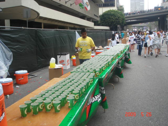 Water Station @ 2009 LA Marathon
