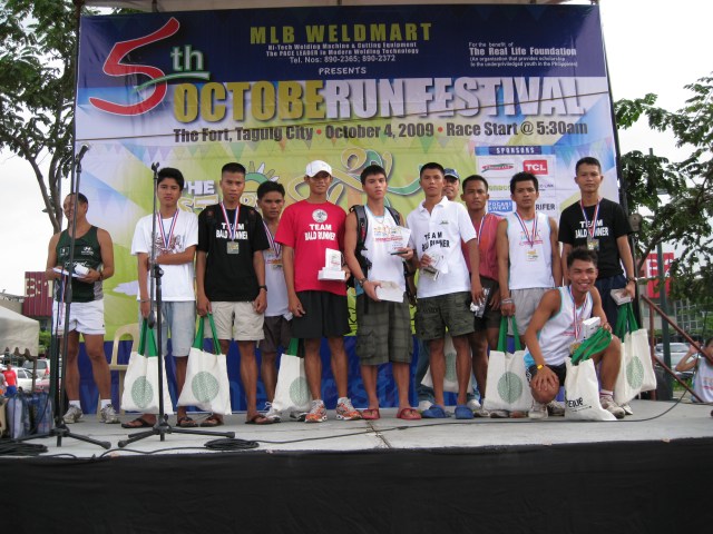 IMG_2539 Podium Finish For Elite Team Bald Runner