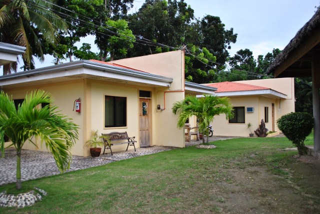 Replica Manor @ P850 A Day