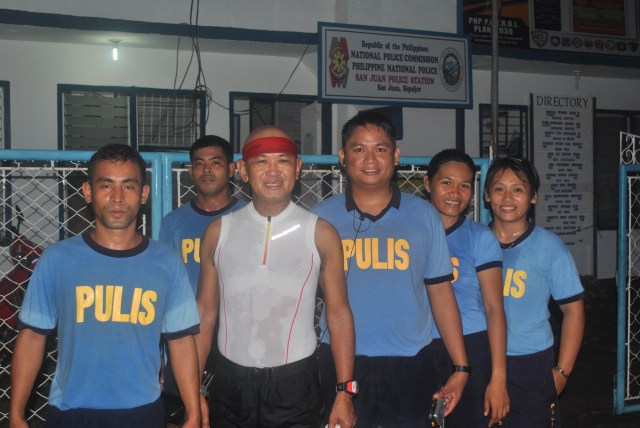 A Pose Infront Of The San Juan Police Headquarters (PO1 Emperado, PO1 Cordova, P/Inspector Dumaguing, PO1 Caulawon, PO1 Suan)