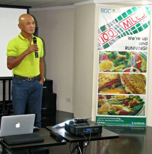 Lecture On Ultra Marathon (Photo Courtesy of Jonel Mendoza)