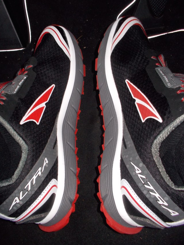 Thicker Sole and Simple Shoe Logo