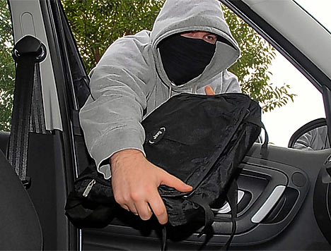 Nothing Should Be Seen Inside Your Car (Picture From Google)